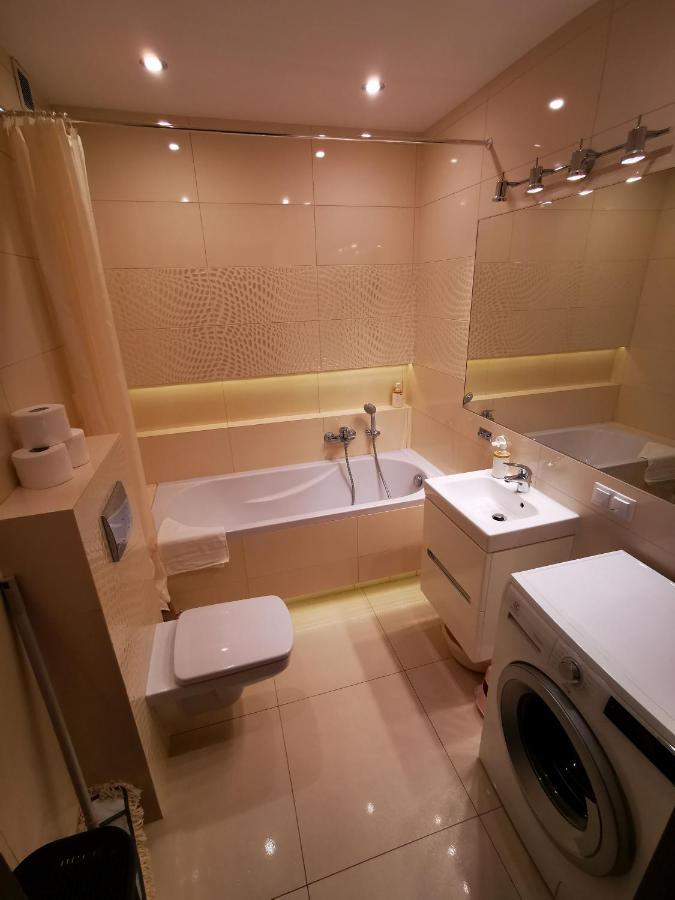 Apartament Kraków Arena 20B Cracóvia Exterior foto